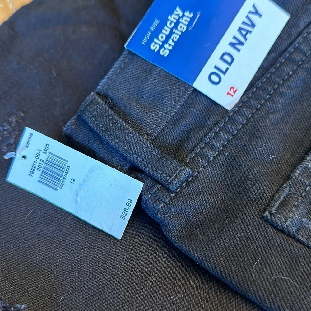 Old Navy High Rise Slouchy Shorts